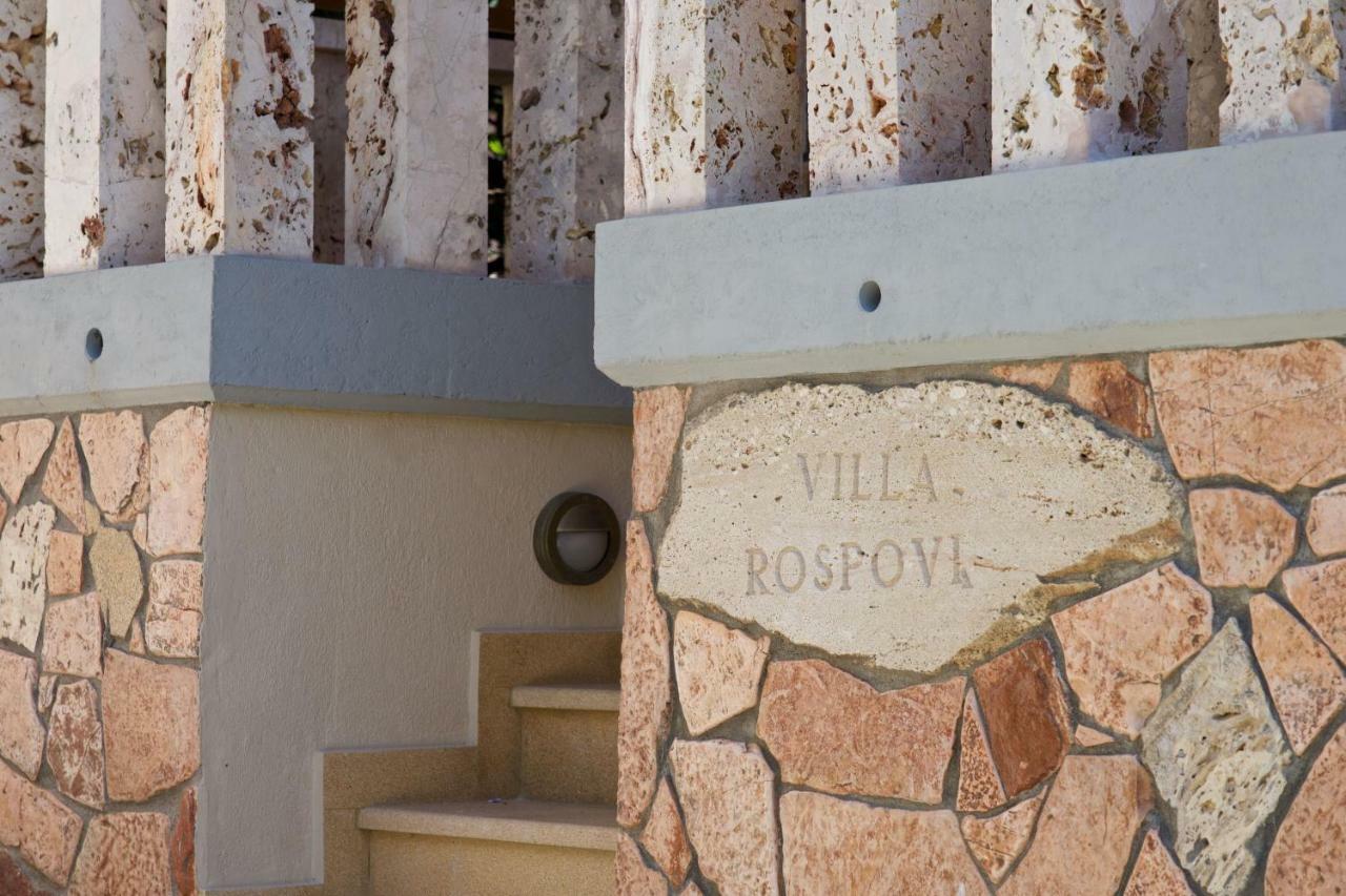 Holiday home Rospovi *