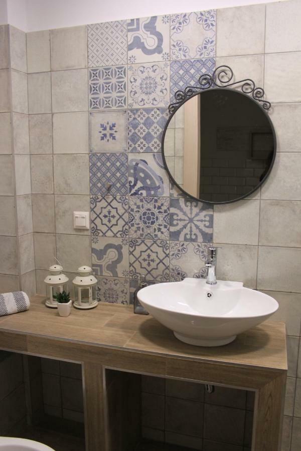 Aparthotel House Ekton Pefkari