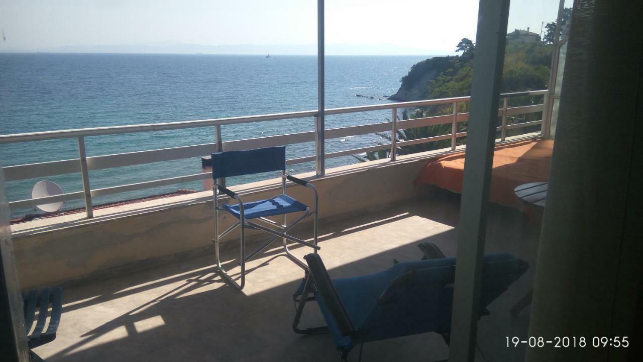 Holiday home Between The Airport And The Harbour *