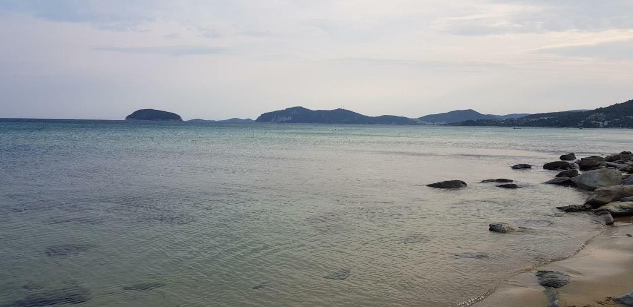 Apartment Sea Breeze *
