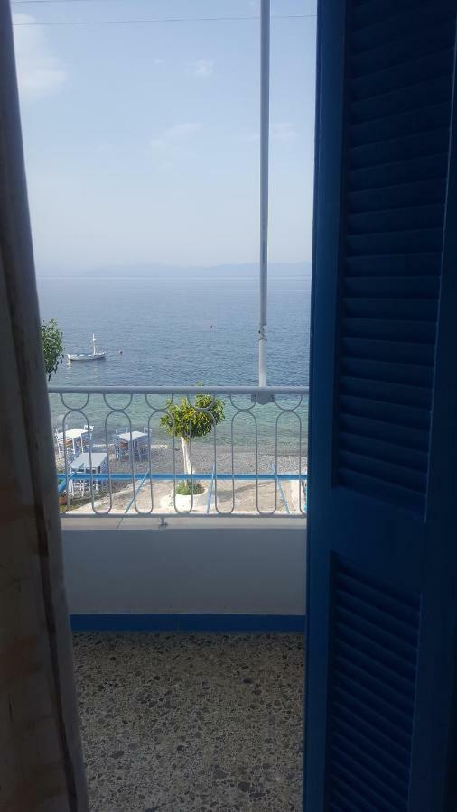Antonys Sea View Ii Apartment Tiros
