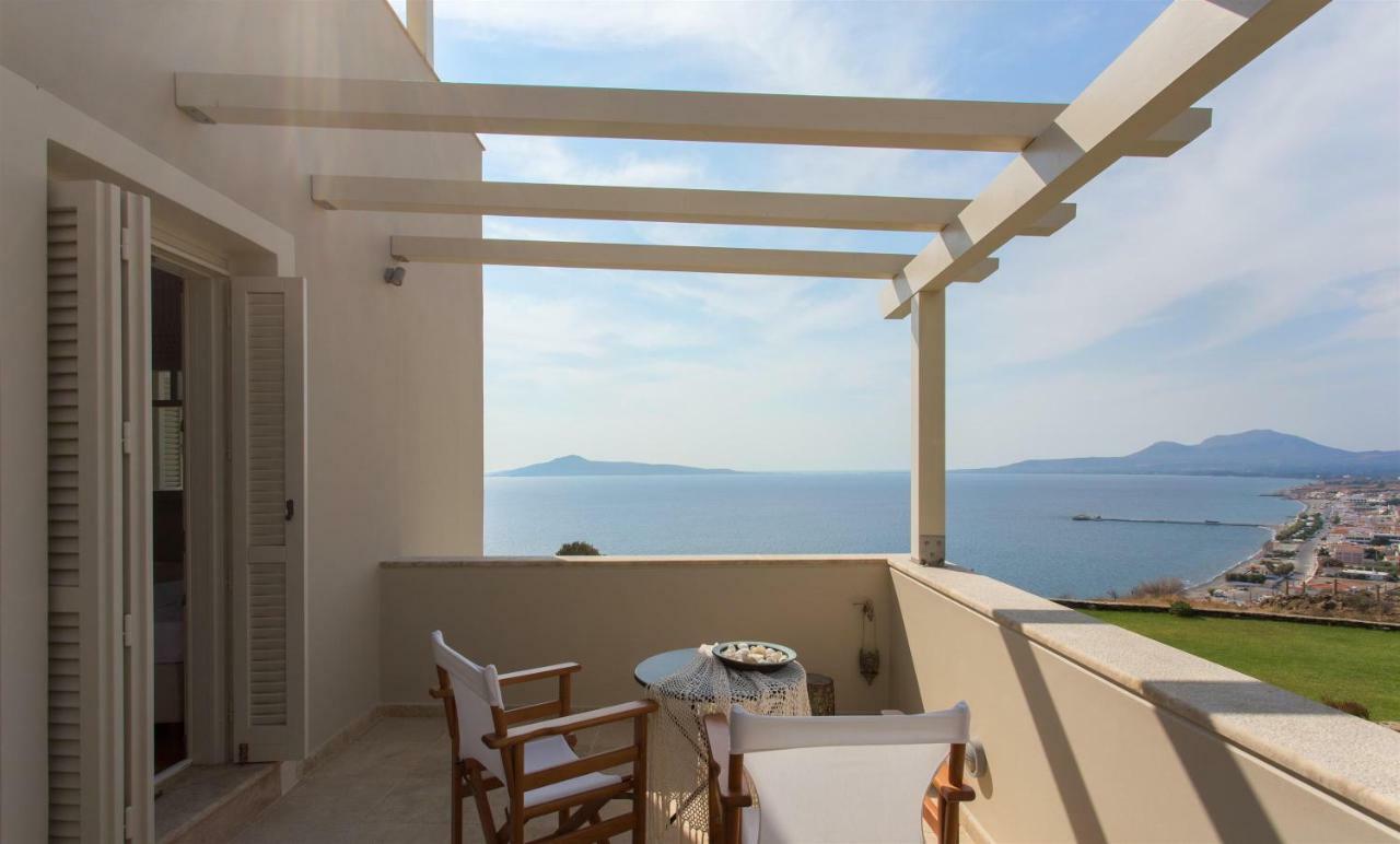 Villa Itis Luxury With Balcony, Panoramic View & Jacuzzi *