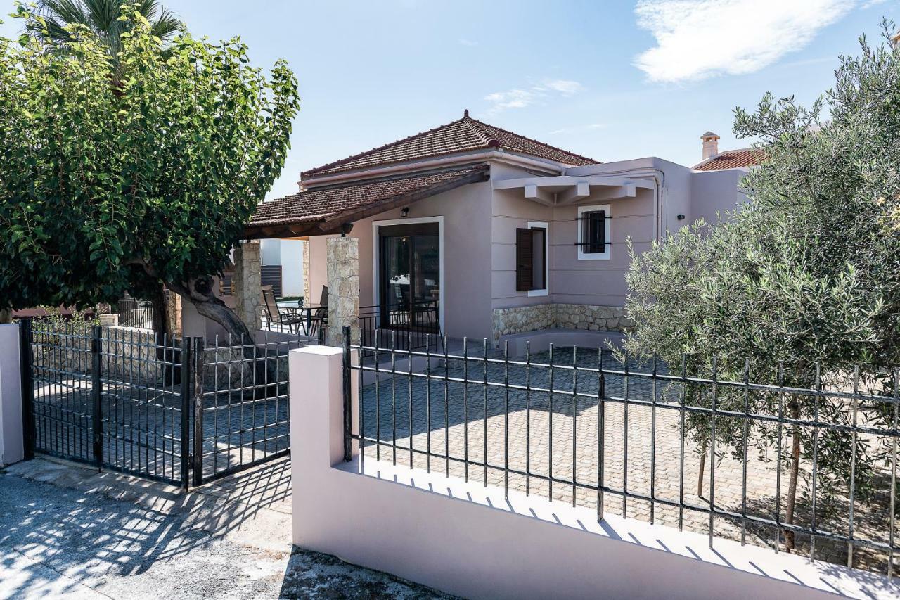 Holiday home Lila Hill House Stalos