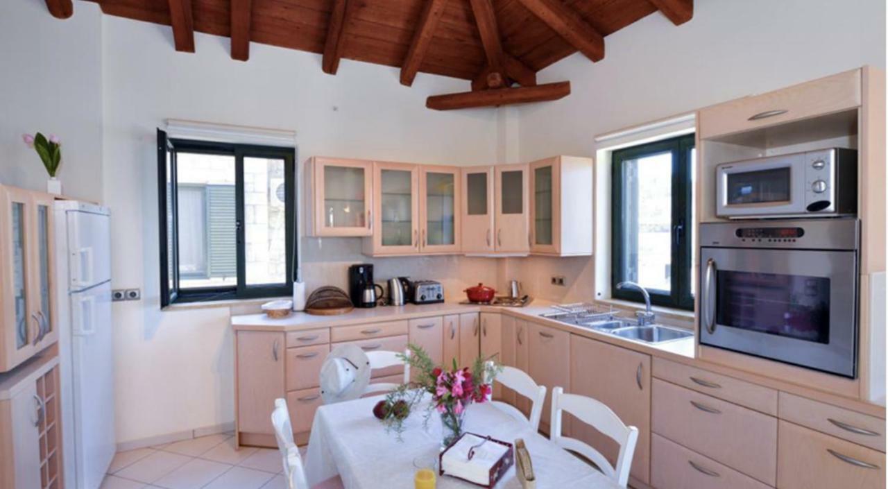 Kalogria Villa