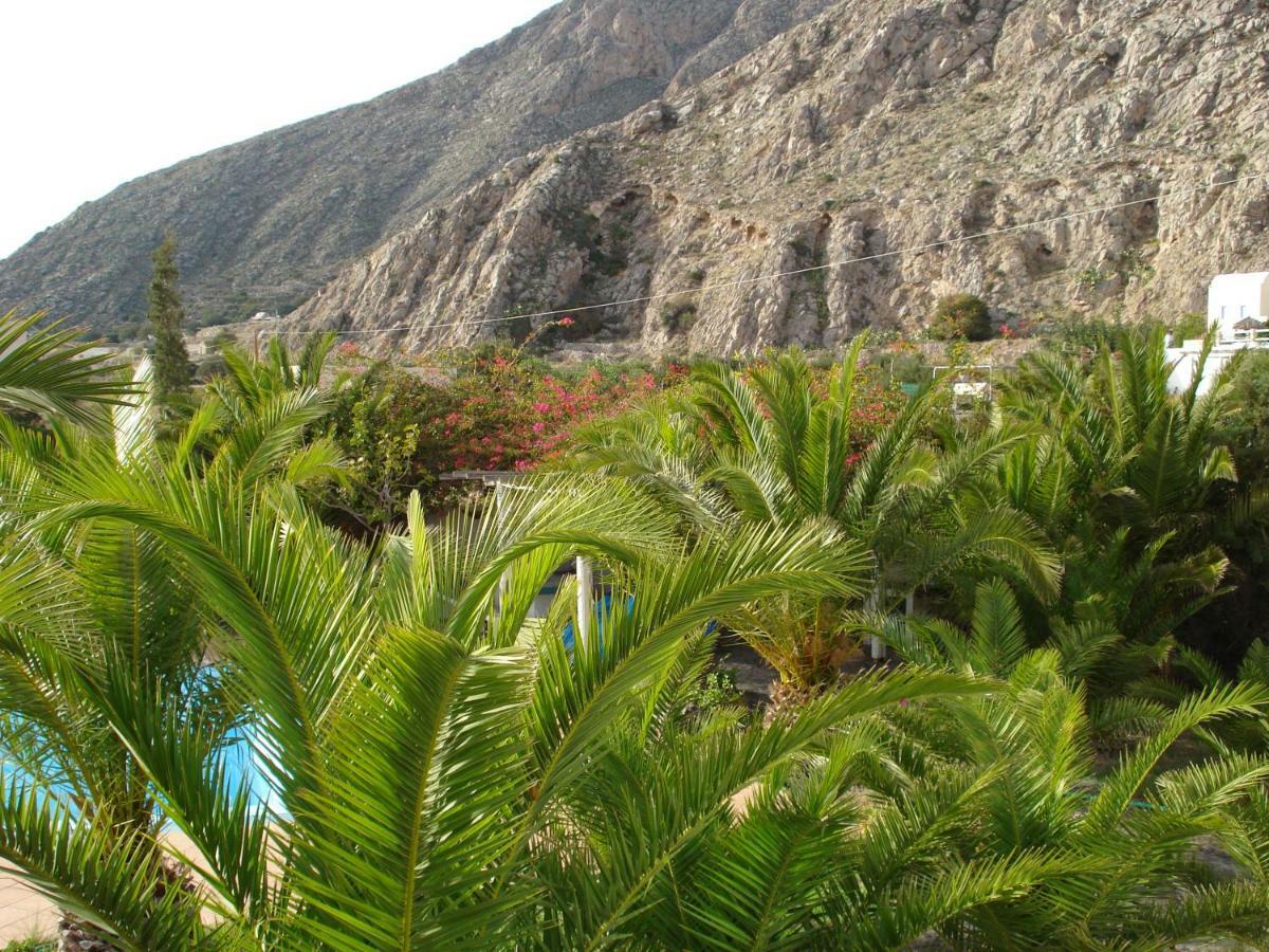 Hones - Relax House * Perissa (Santorini)