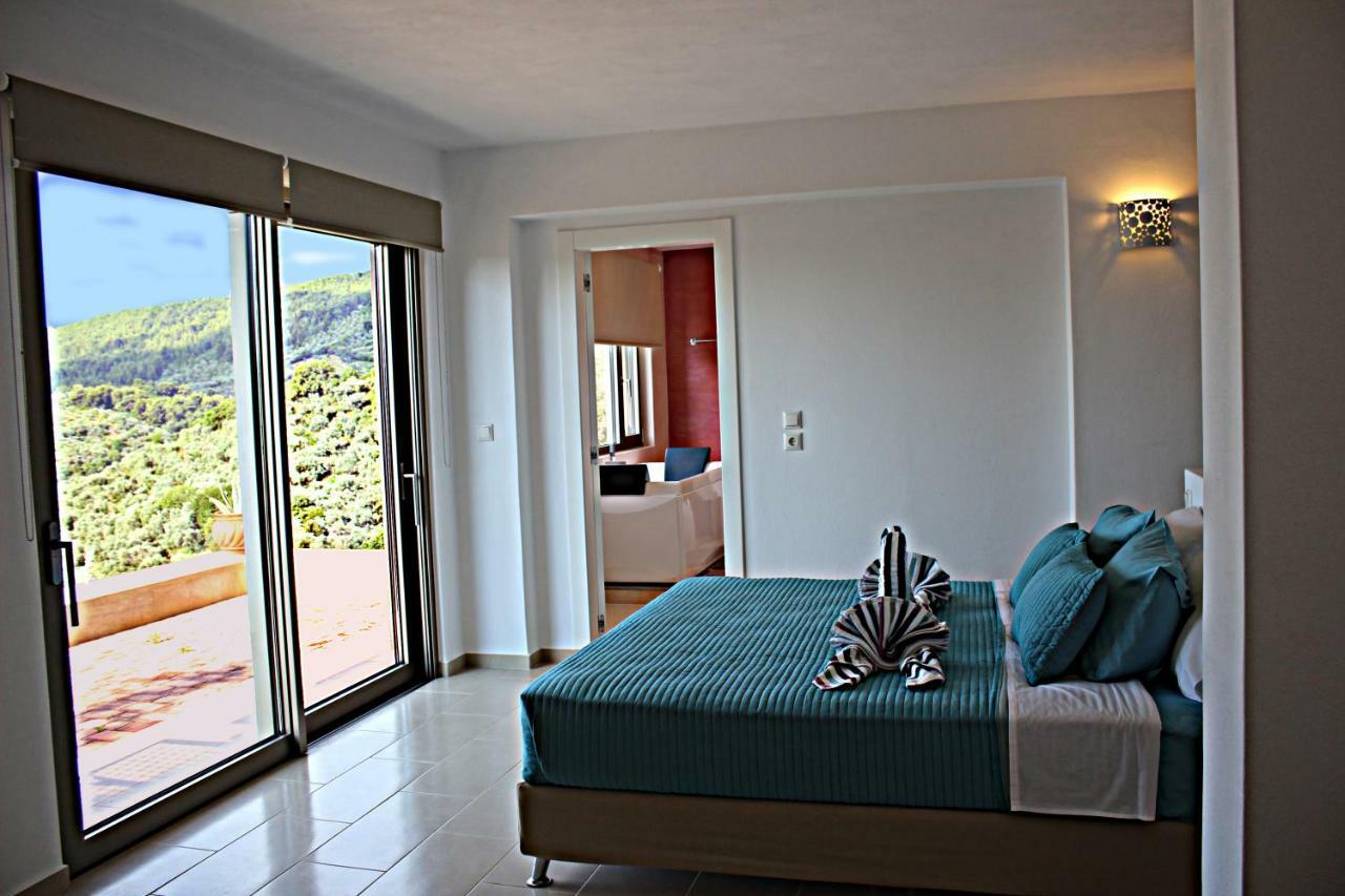Zaki Villa