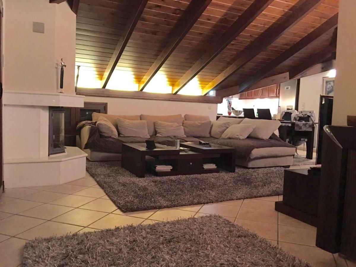 The Loft Apartment *