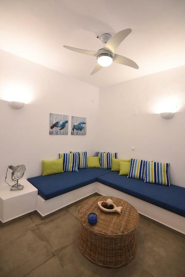 Grey House Exambela