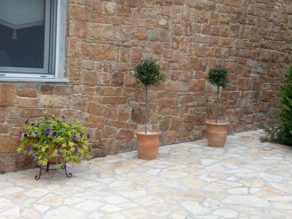 Villa Achilleos
