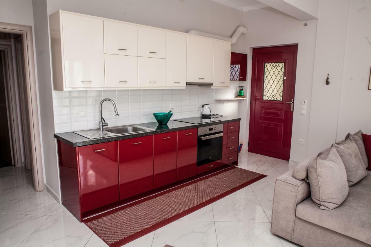 Plagia's Sunset Apartment *