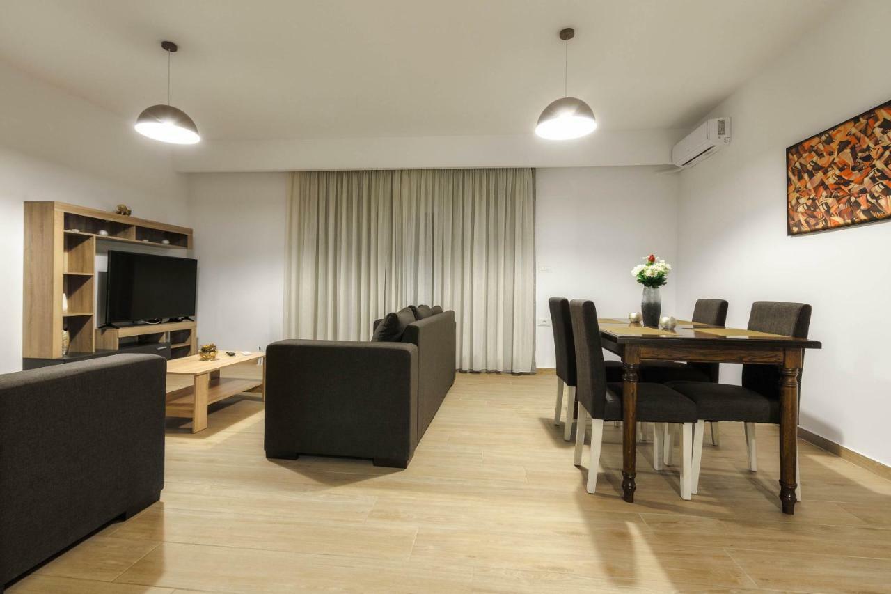 Oresteia Downtown Apartment