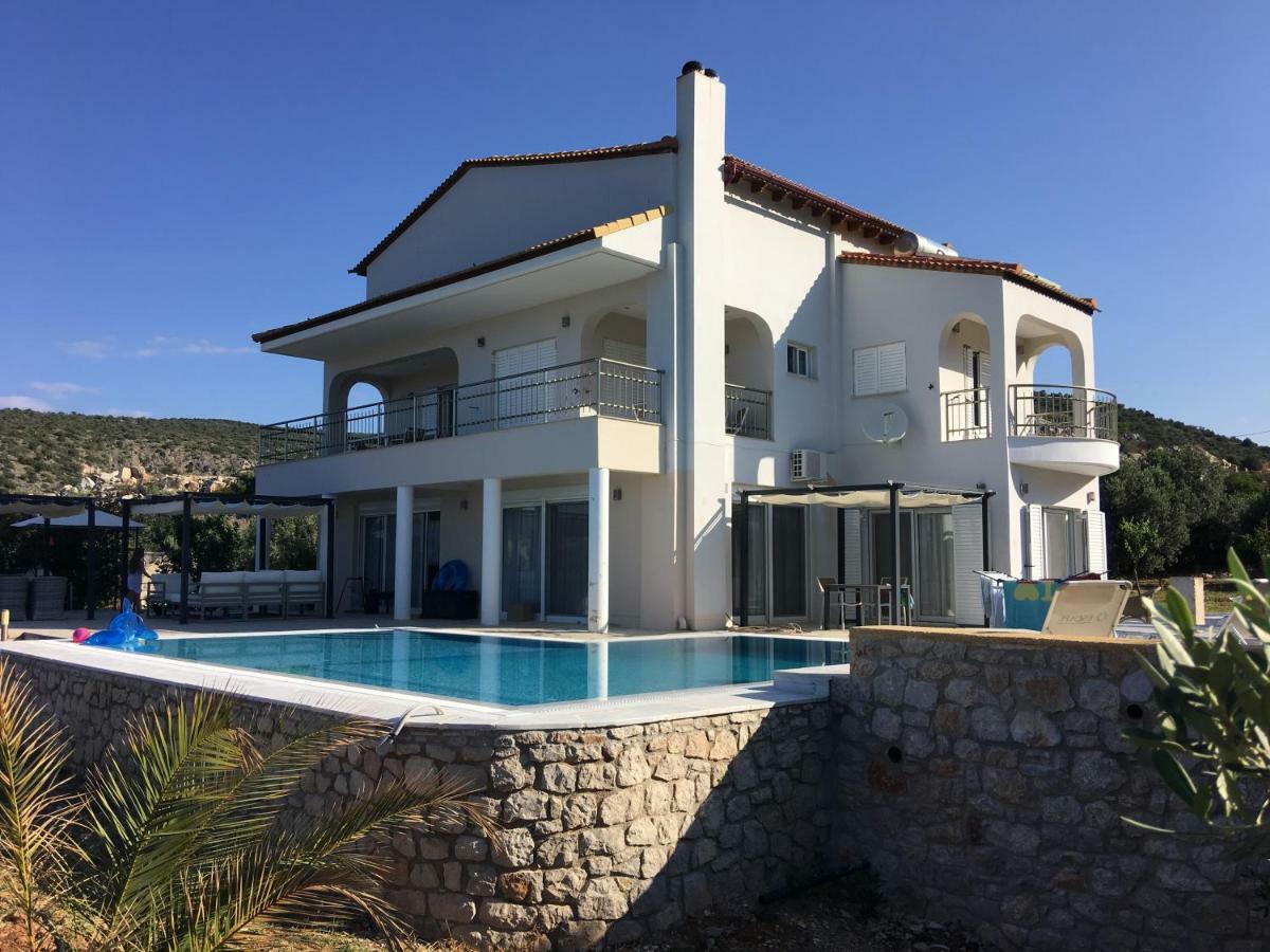 Luxe Livadia, 10 Personen *
