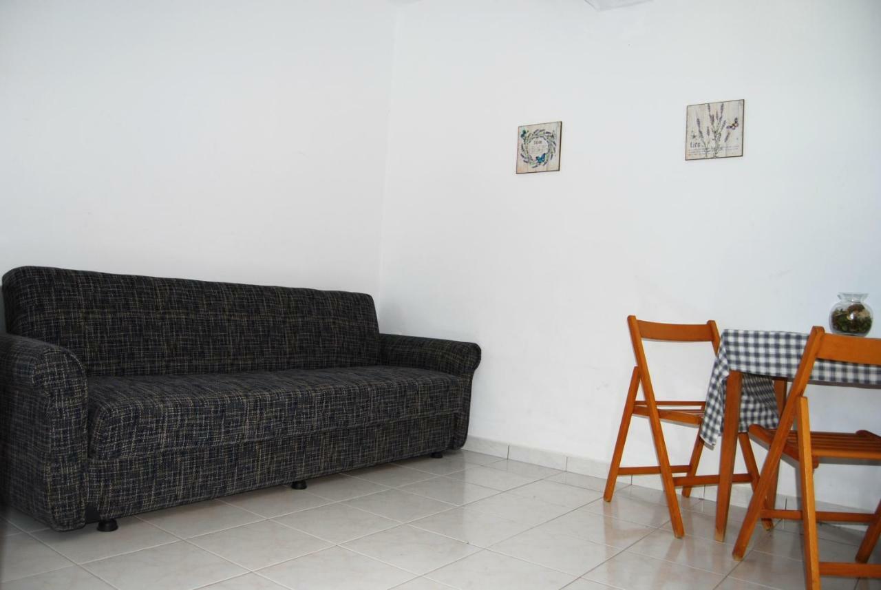 Bay View Apartment