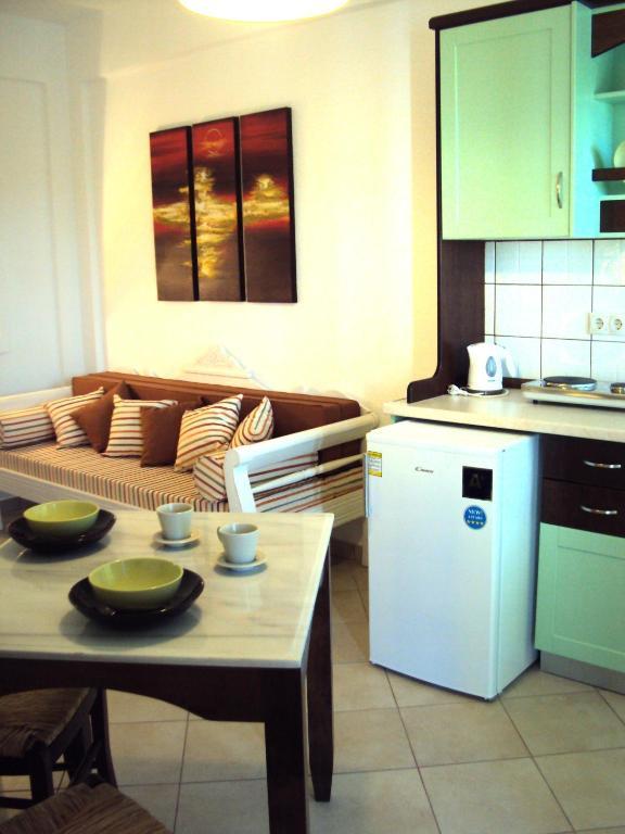 Aparthotel Island House 3*