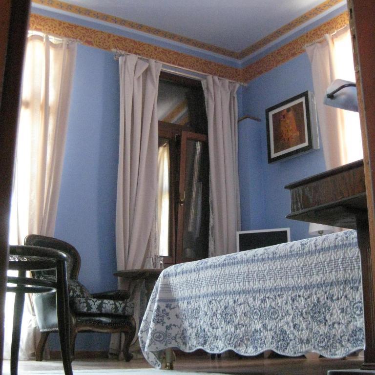 Hotel Traditional Ianthe