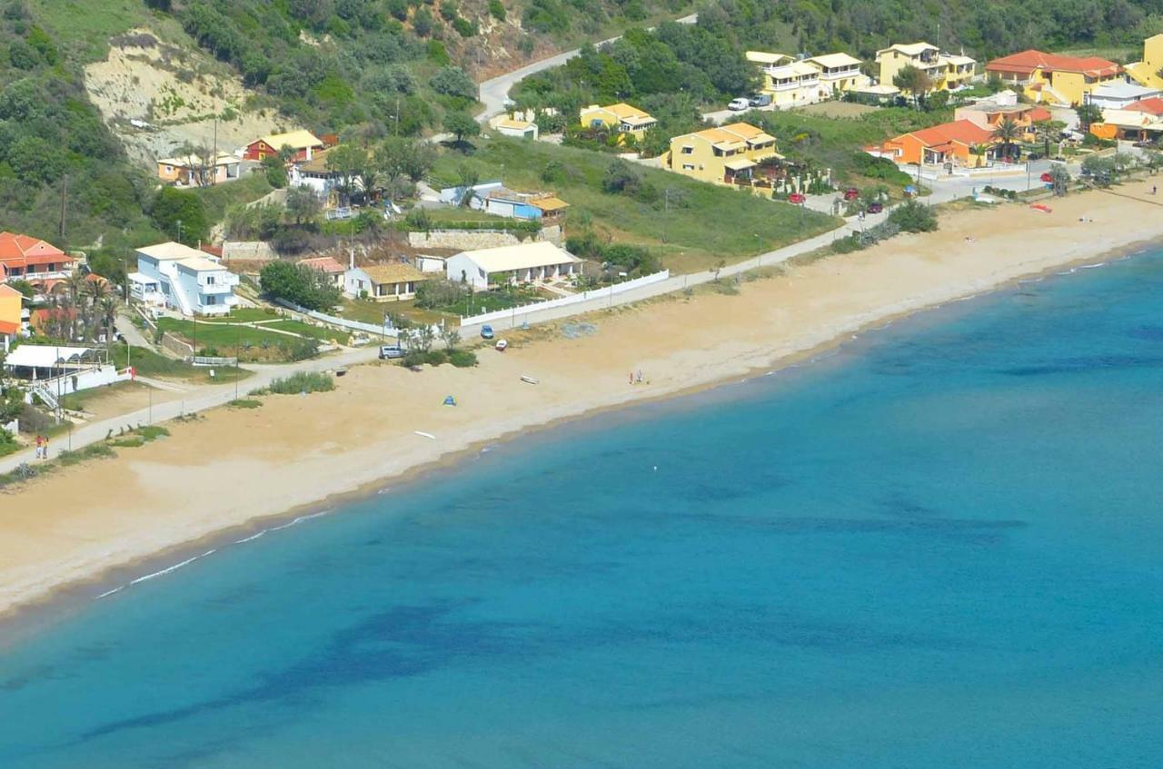 White House Pagoi Apartment Agios Georgios Pagon