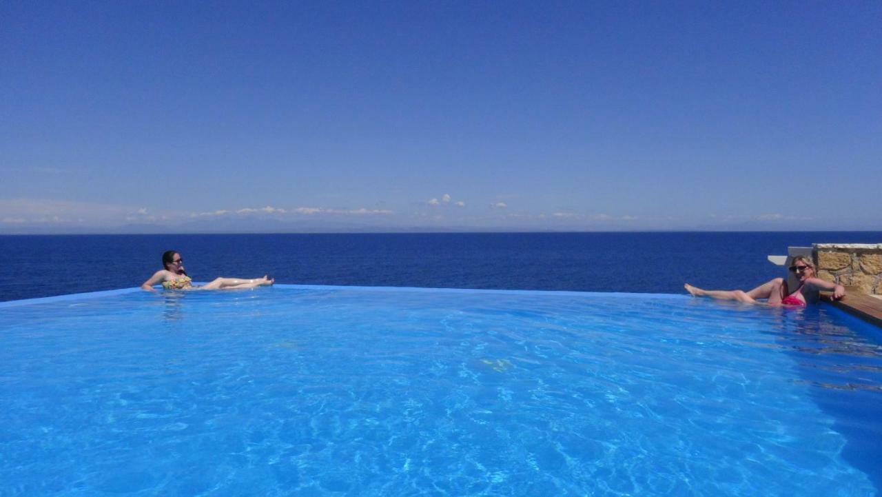 Calma Villa
