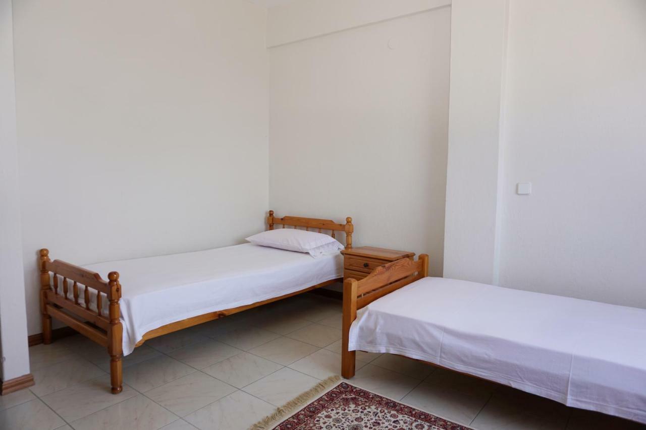 Elizabeth Athos Holiday home