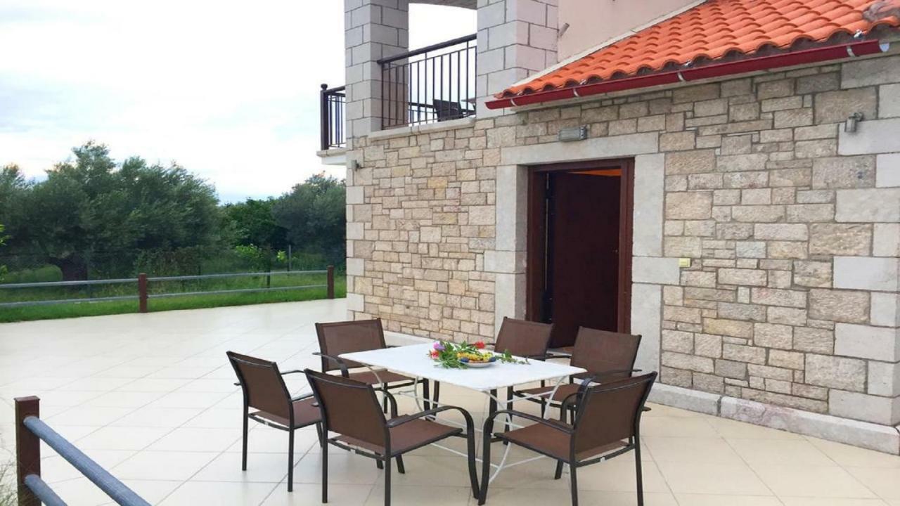 Glyfada || Holiday home