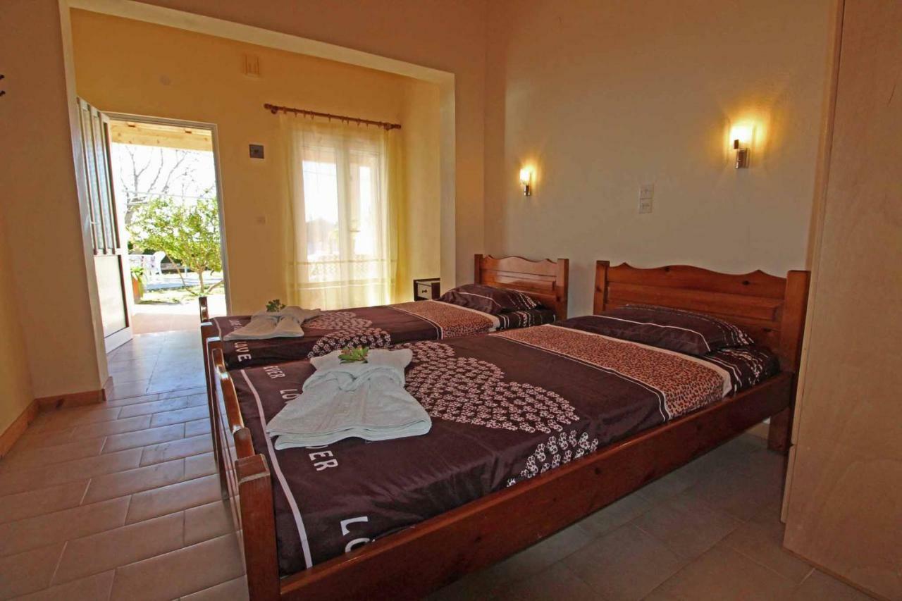 White House Pagoi Apartment