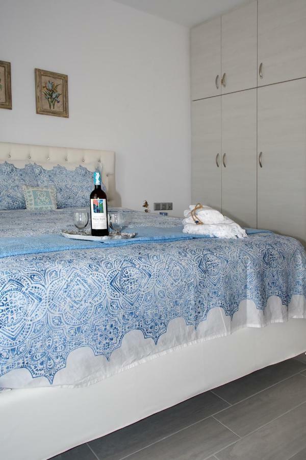 Aelia Luxury Villa Amoopi