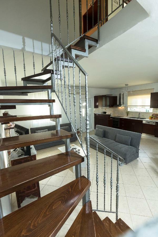 Sea Side House Rapanas Holiday home