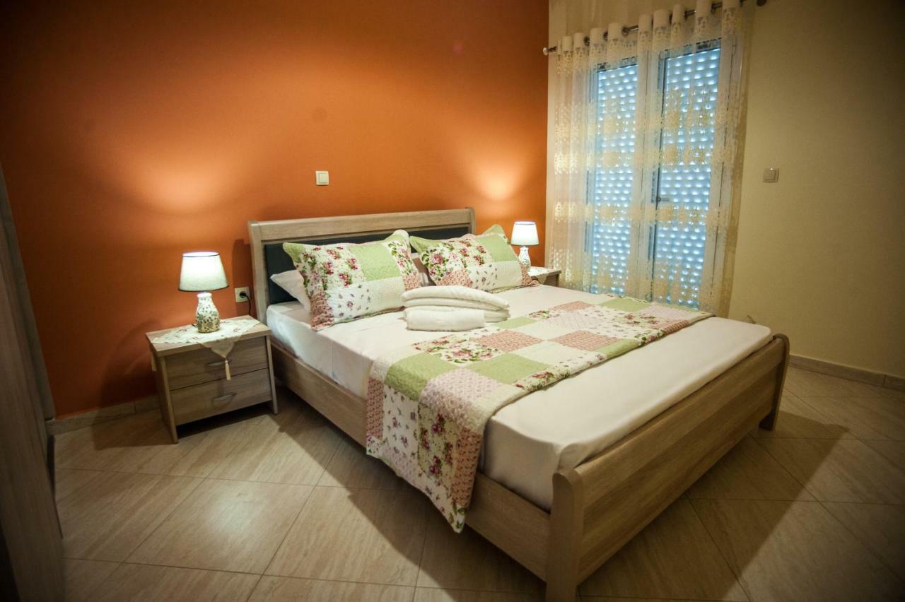 La Casa Di Linda Apartment *