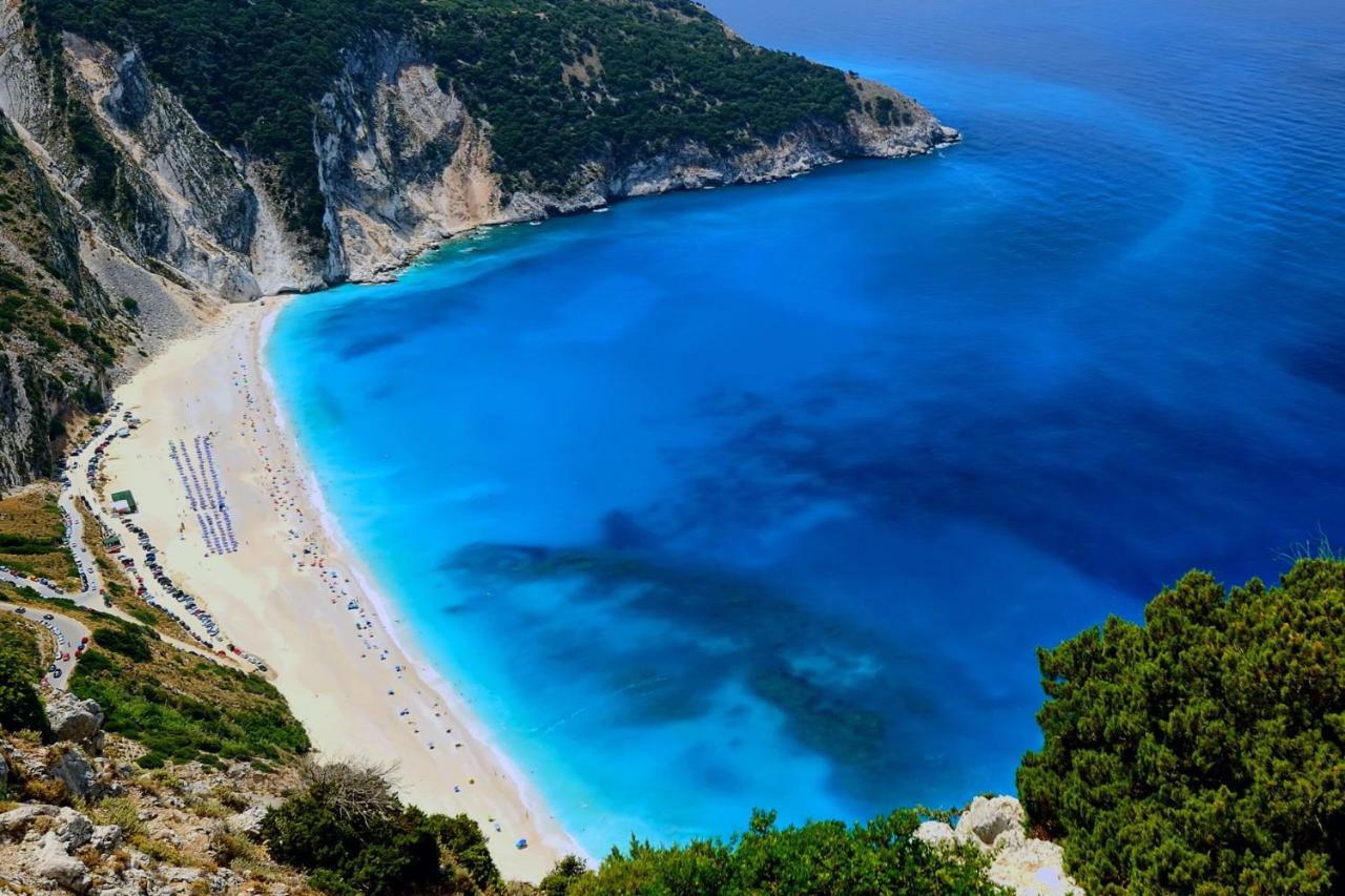 Melissani House