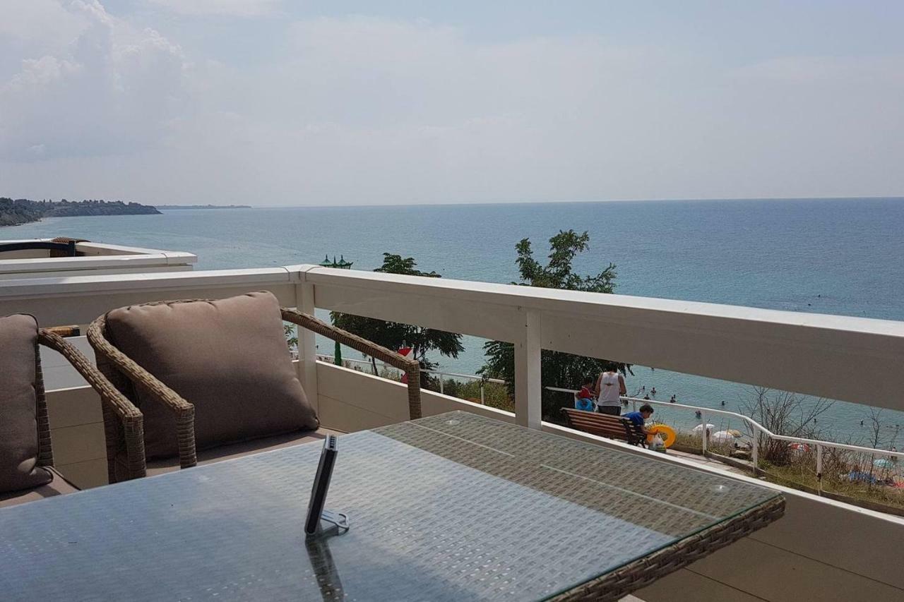 Luxury On The First Line ! Apartment *