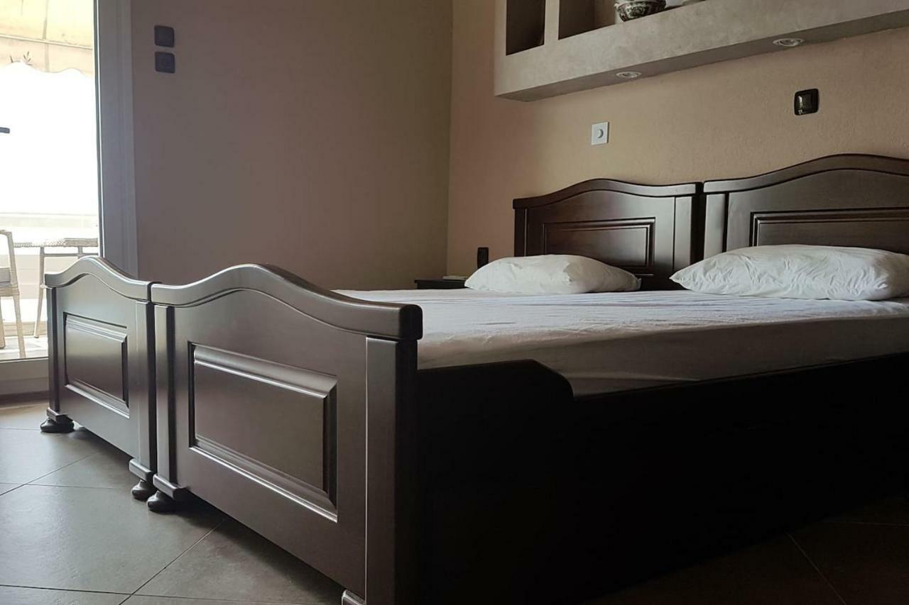 Apartment Luxury On The First Line !