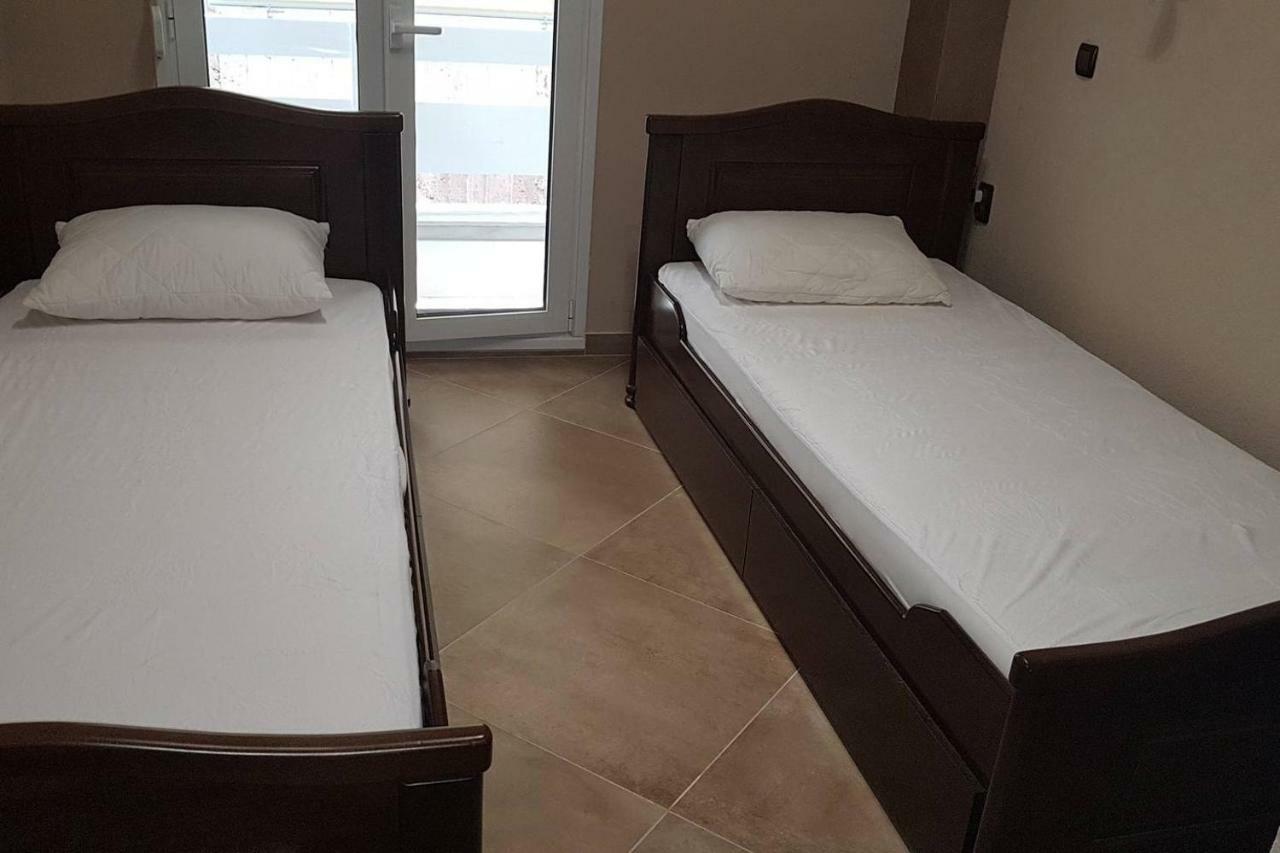 Apartment Luxury On The First Line !