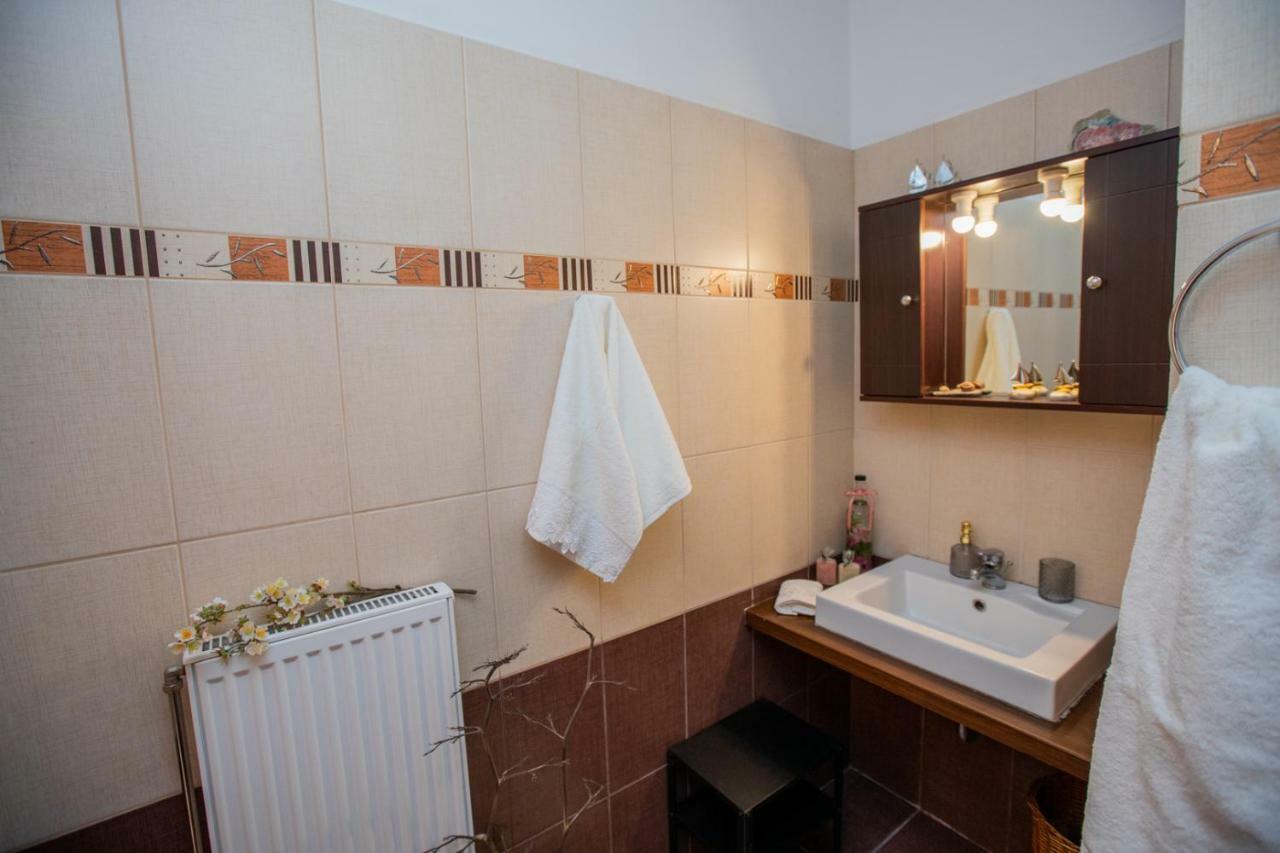 Apartment Elisso *