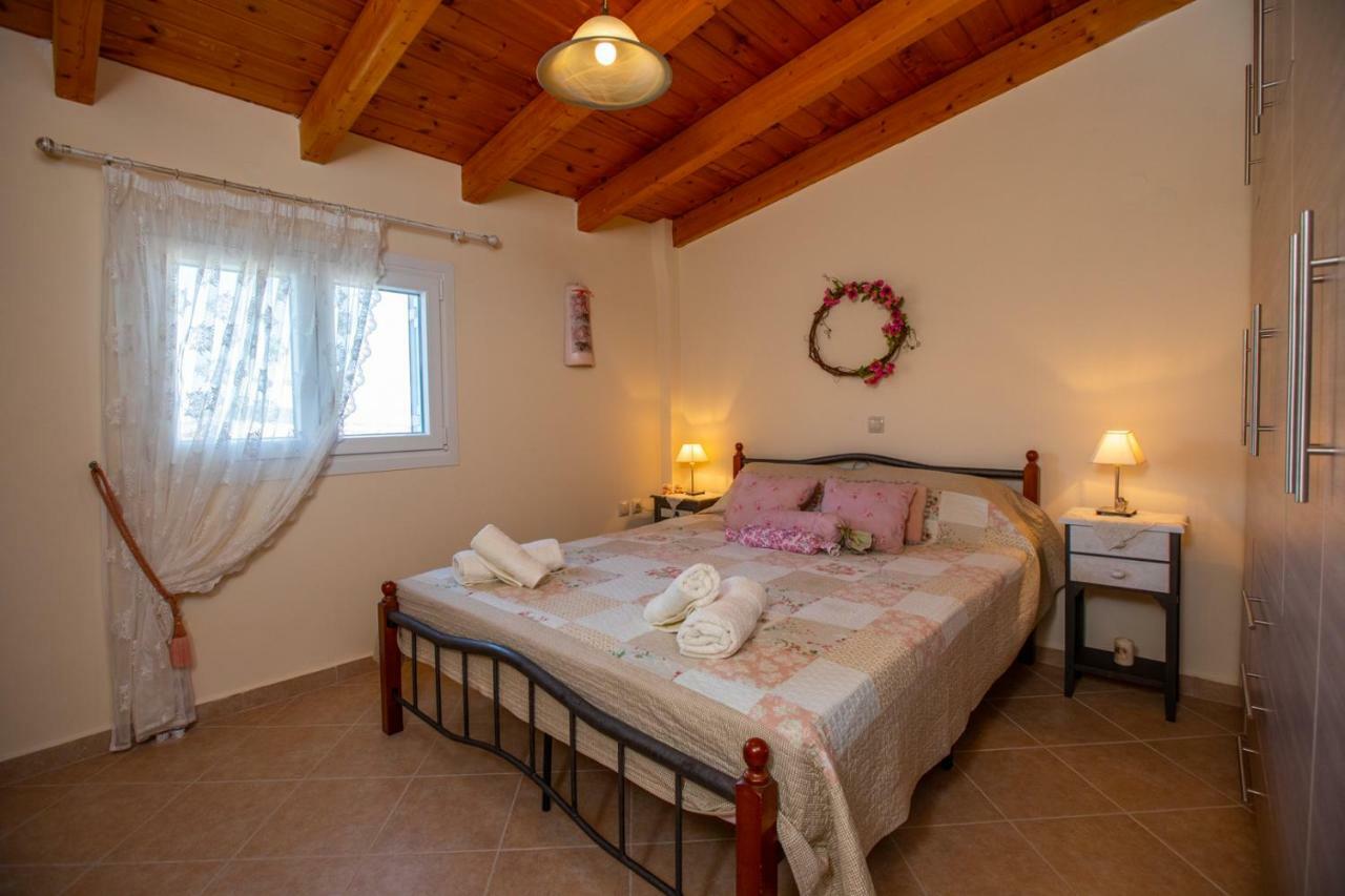 Chrysianna Seaview Apartment *