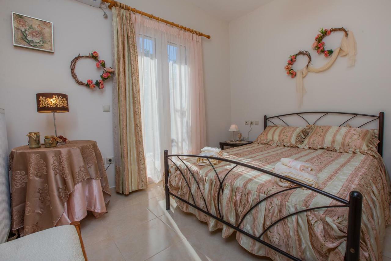 Elisso Apartment