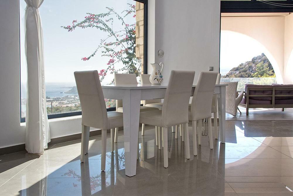 Evilia Luxury Villa