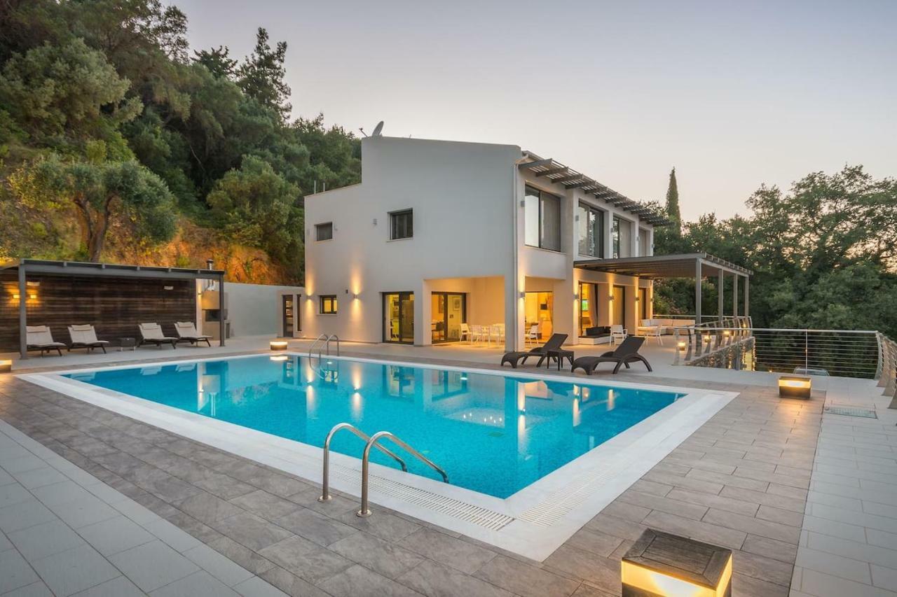 360 Corfu Villa *