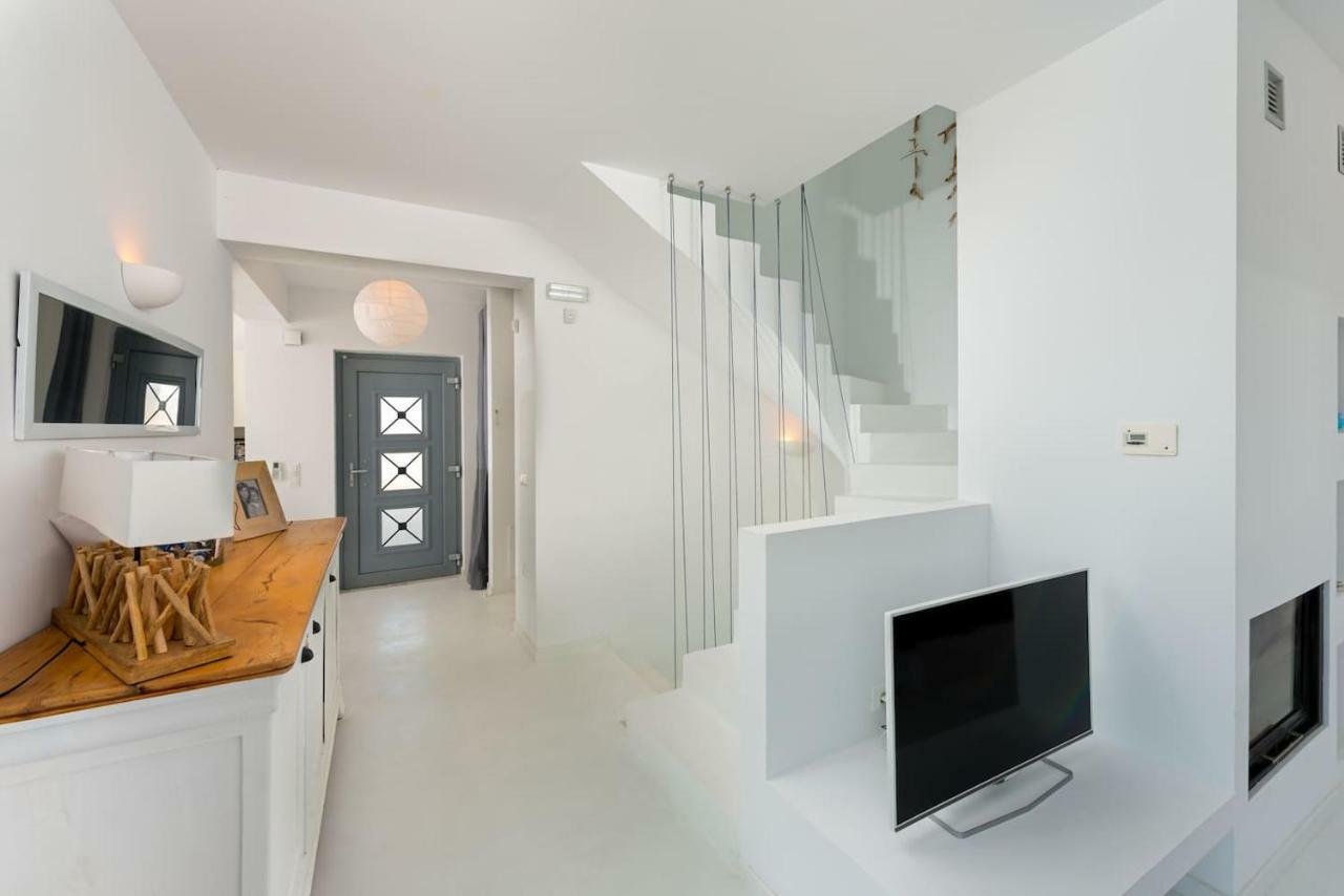 Kalithea-hills With Pool For 8 Up To 12 In Rhodes Town Villa