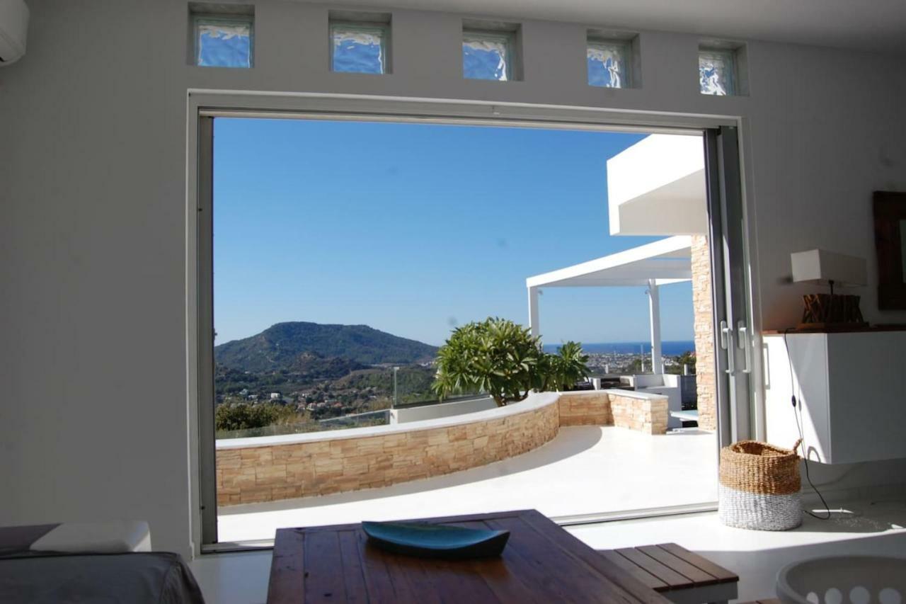 Kalithea-hills With Pool For 8 Up To 12 In Rhodes Town *