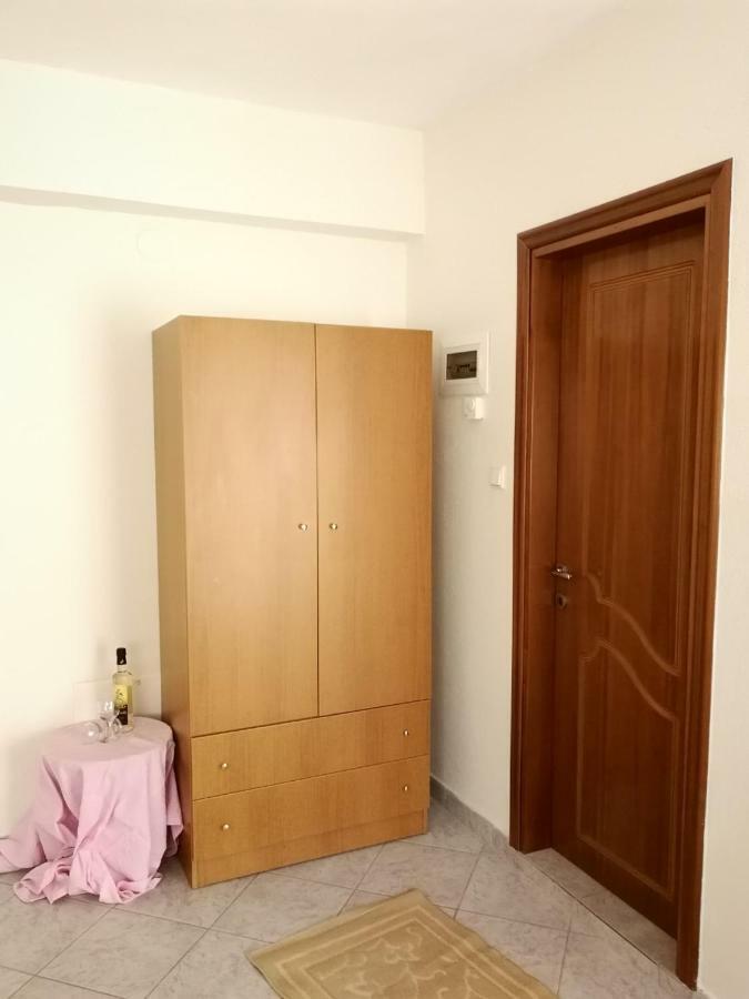 Apartment Iliana's House