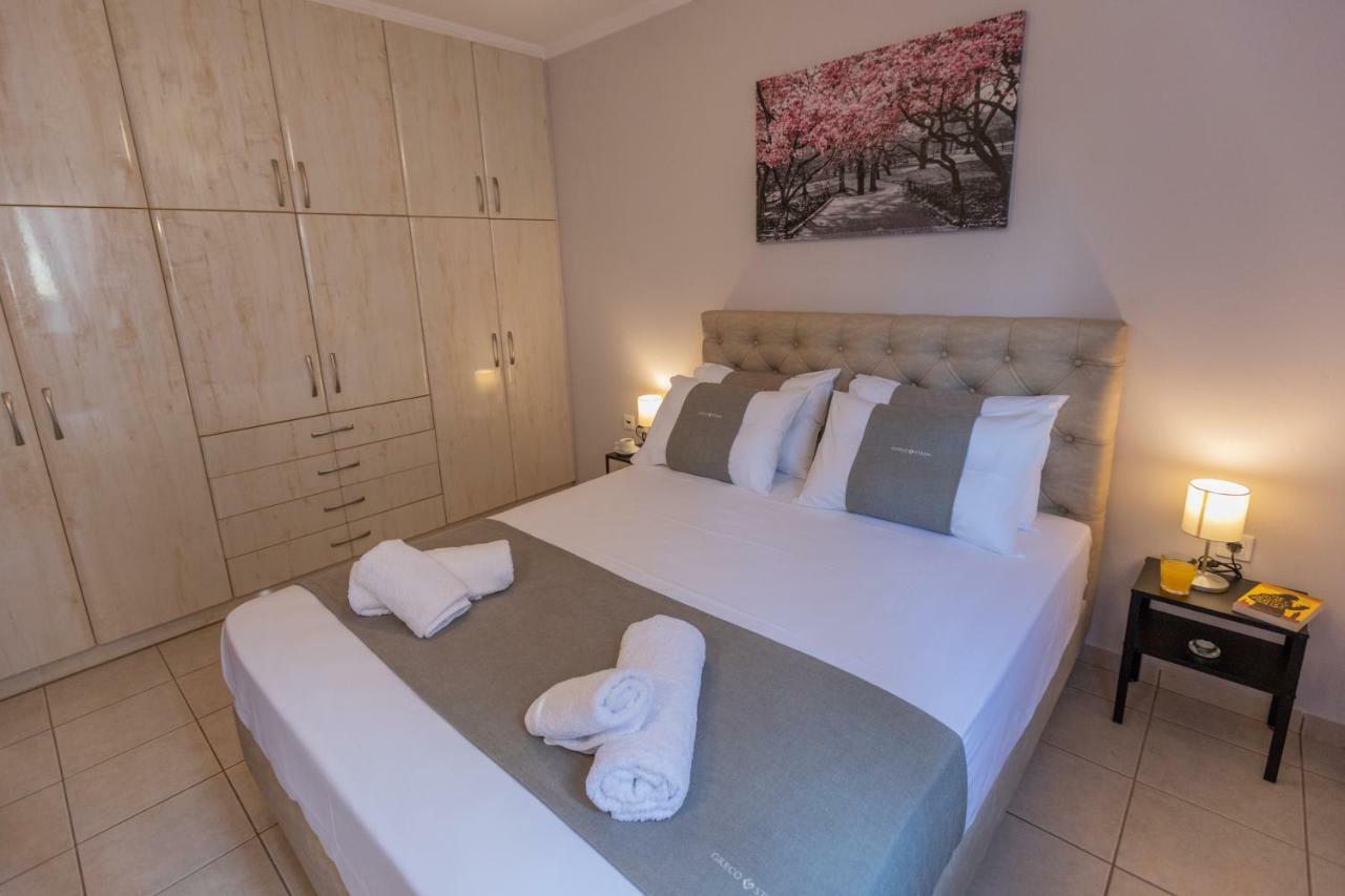 Apartment Elena's 4 *