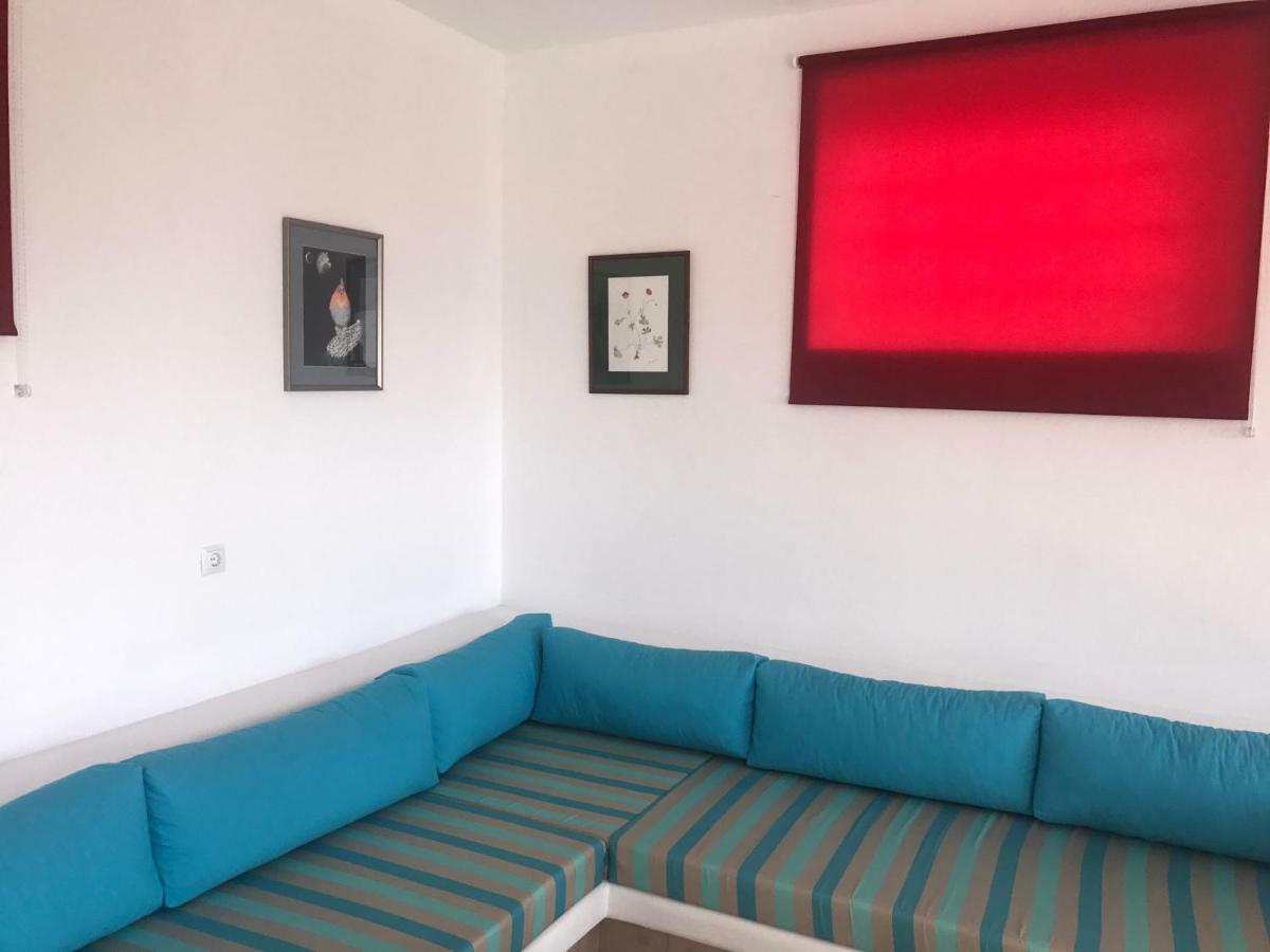 Helona Apartment *