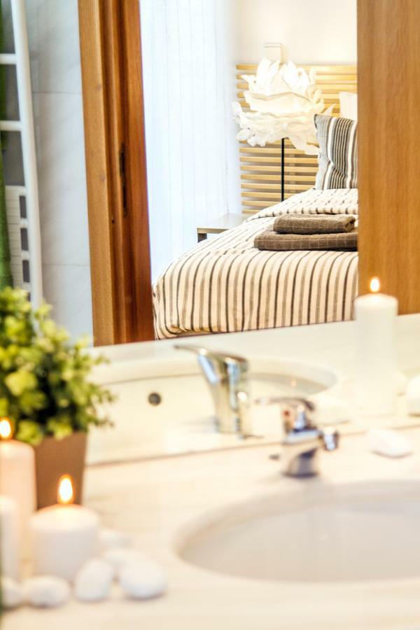 Luxurious - Sea View! Apartment Athens