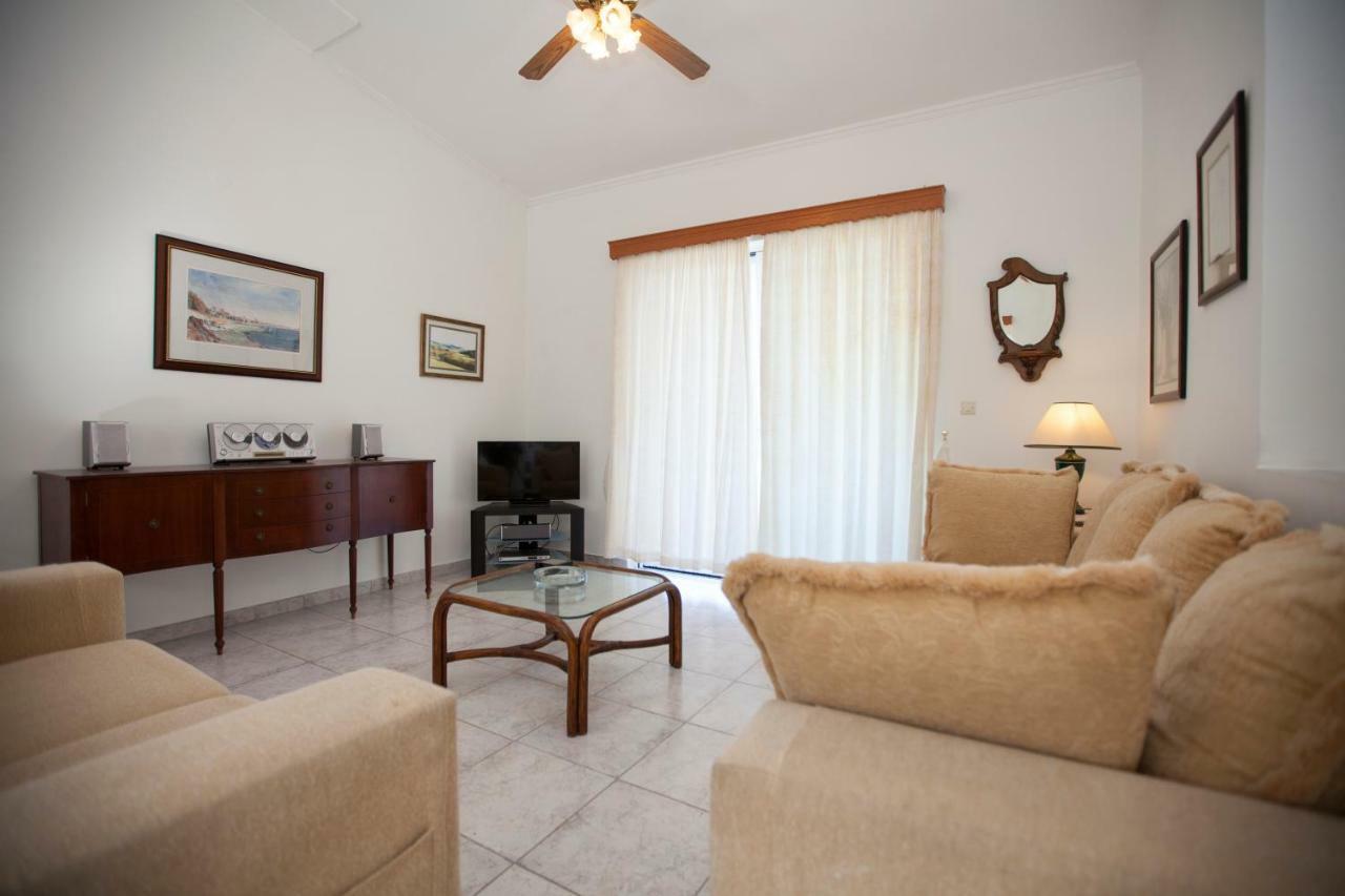 Villa The Olive Grove Private Pool With Star Links Wifi Theologos (Rhodes)