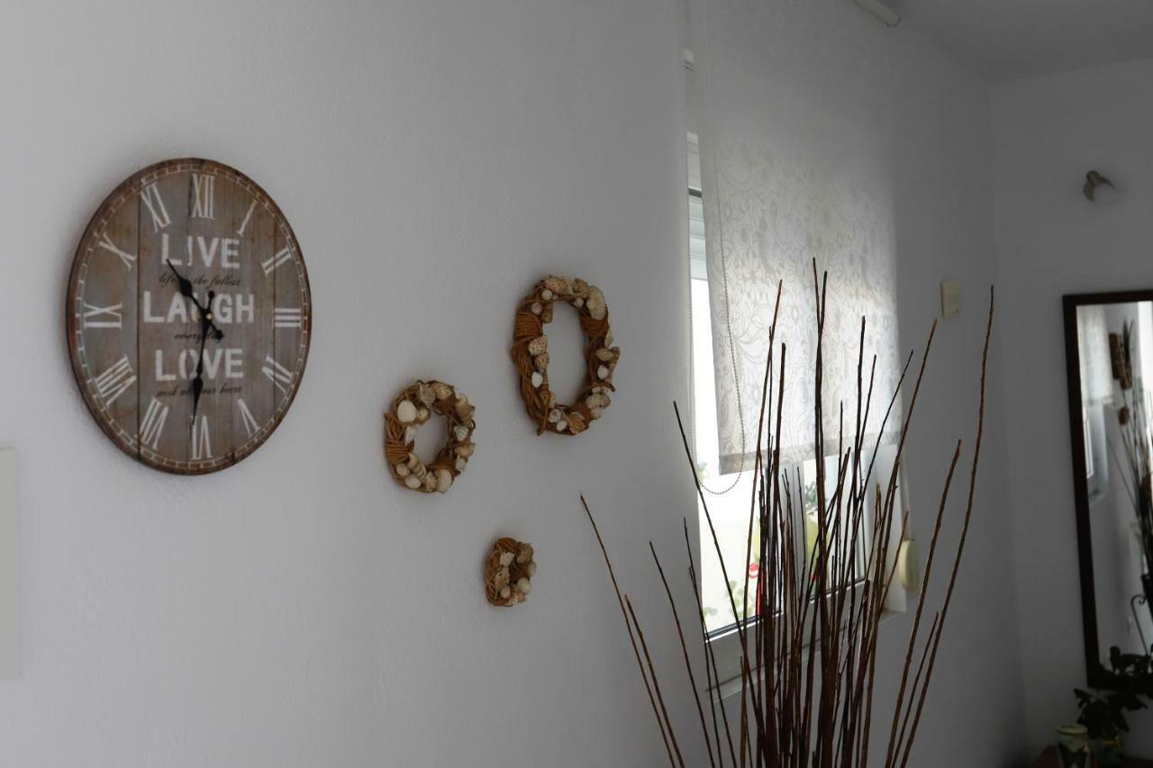 Inspiration Guestroom With Amazing Roof Garden Guest house *