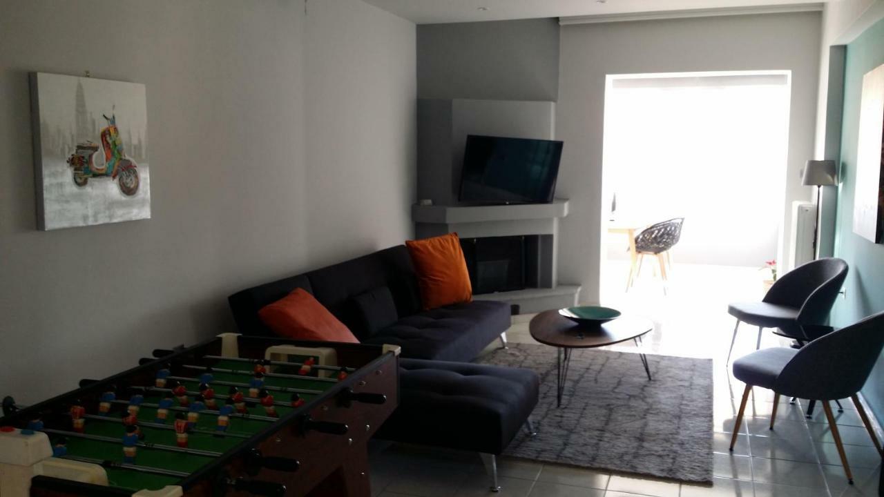 Athenian Luxury Apartment, Near Metro Station Chalandri, Nu 2 *