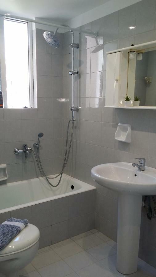 Athenian Luxury Apartment, Near Metro Station Chalandri, Nu 2 Apartment