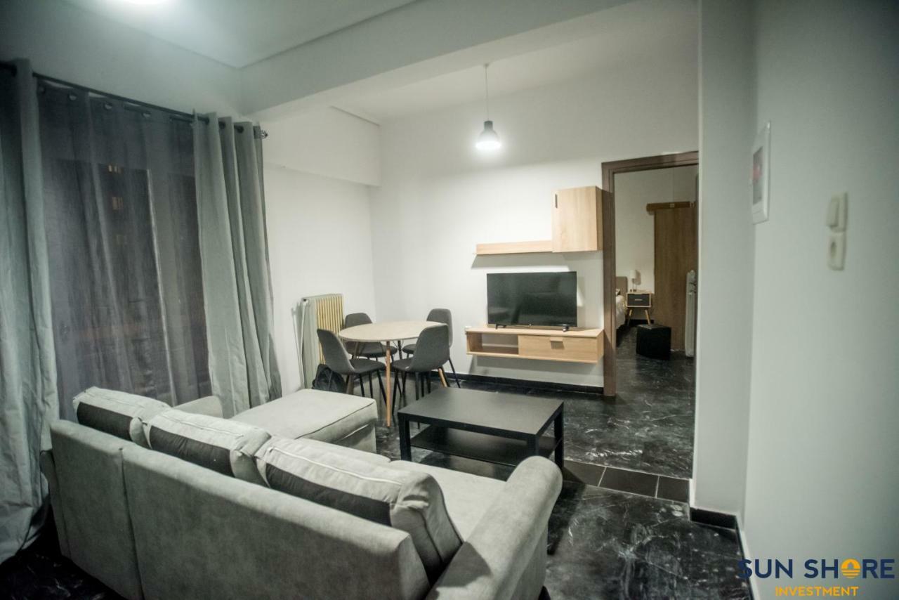 Explore Greece From Bright Centre Apartment *