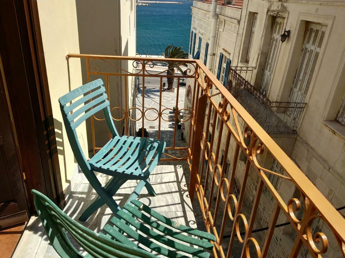 Atlantis Hotel Ermoupoli