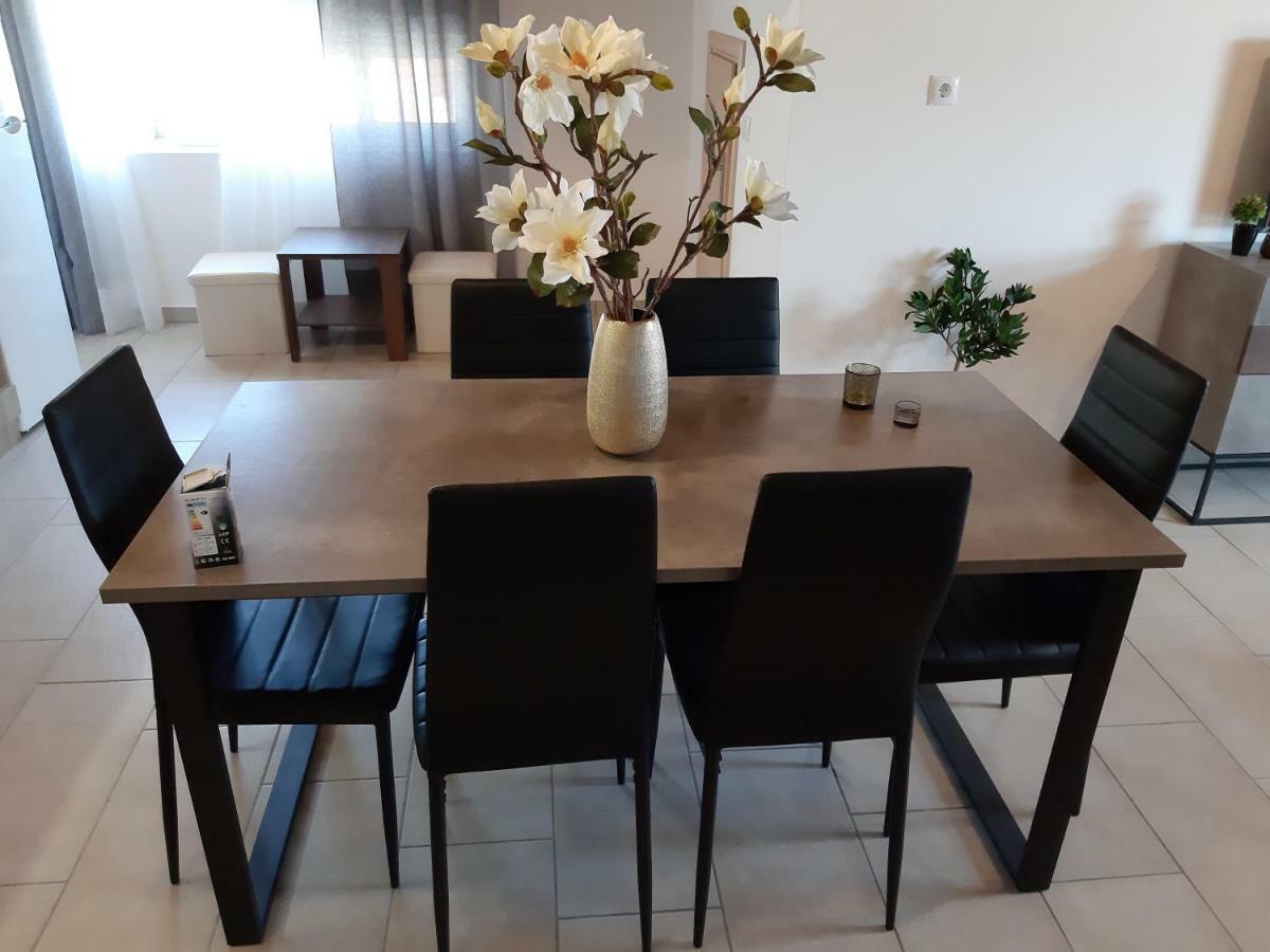 Skala Pearls Sofita Apartment
