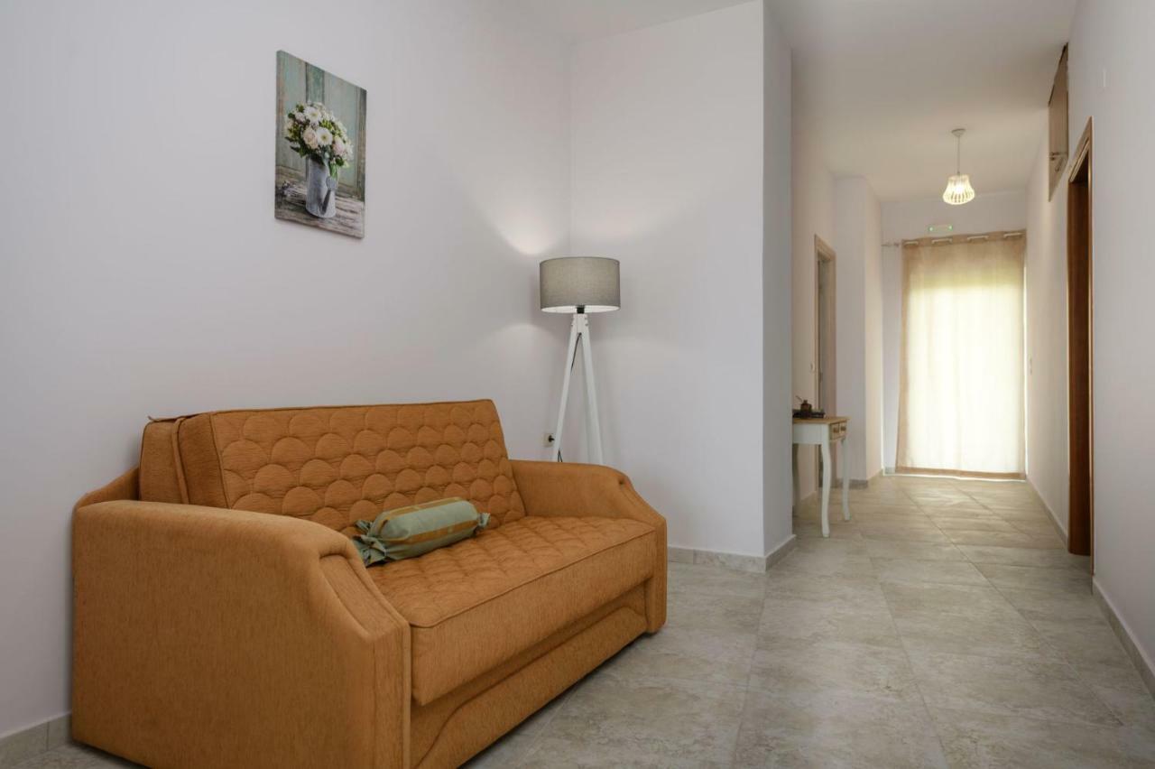 Coral Sea Apartment Kokkinos Pirgos
